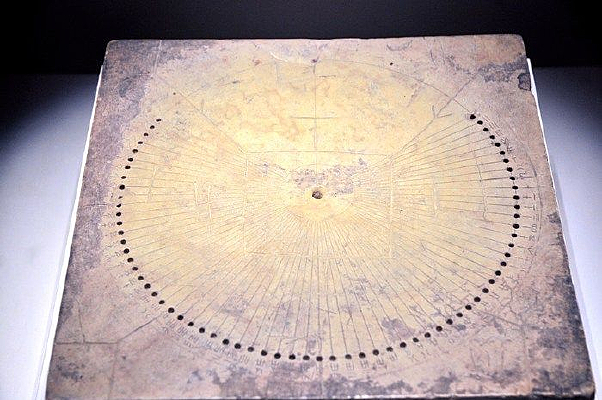 ����ʯ����