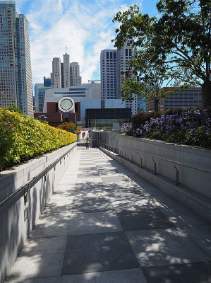 ���ؼ��µ�����