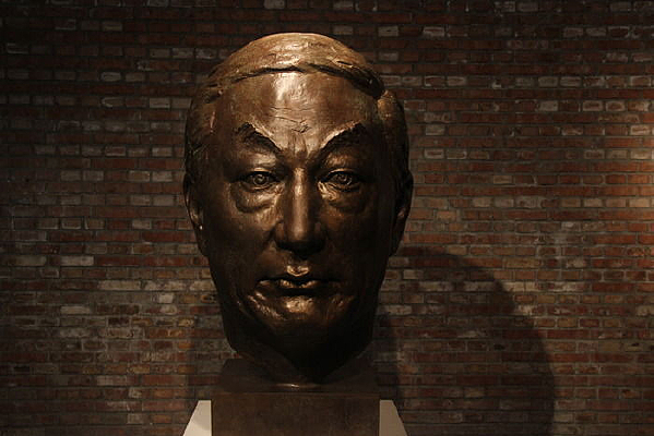 ���F����������