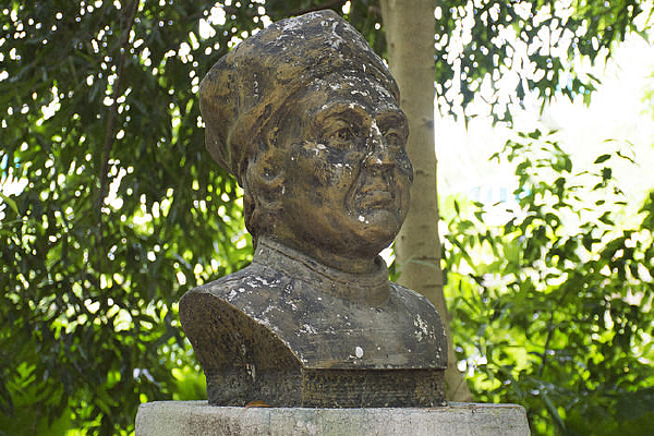 ���ײ��������