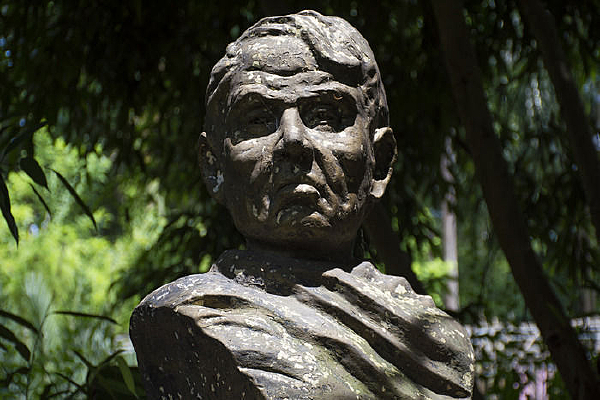 ���Ǻ���������