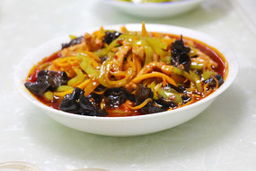 ������˿