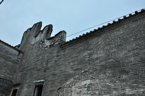 ���Ͻ�������