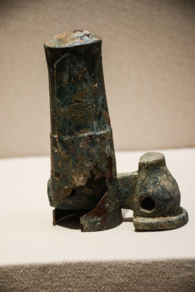 ս����ͭ���