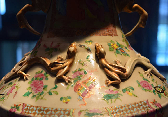 �ڻ�����