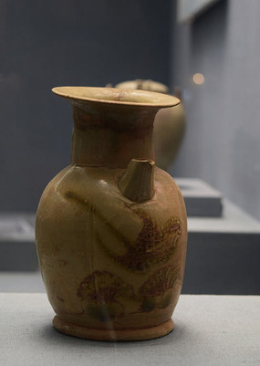 ��Ȫ��ƽ��ƿ