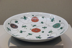 ��ʲ�֦������