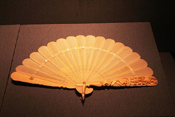 �峯�����񻨻���������