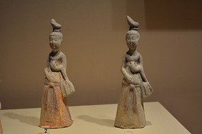 �Ʋ���Я��Ůٸ