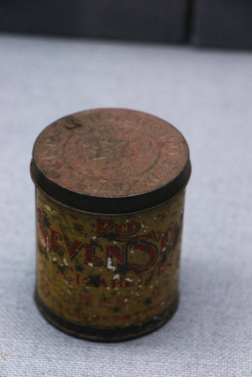 ������̺�