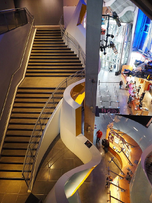 ����չ���ռ�