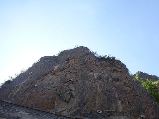 �������ǵ�ʯɽ