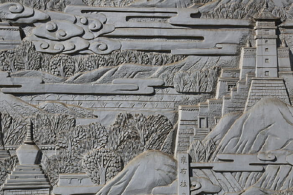 Ӻ������