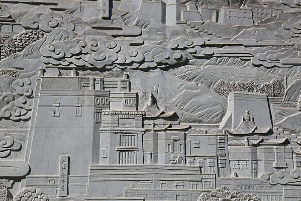 �ڿ����������ײ���