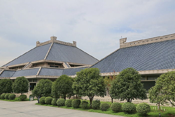 �人������⾰