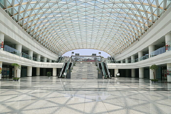 ����վ����񷶥