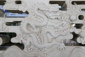 �����ڻ����ɵ�