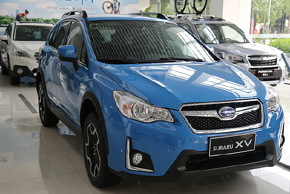 չ������ɫ��С����