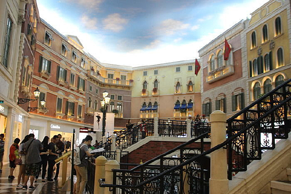 ����˹�Ƶ���¥��������