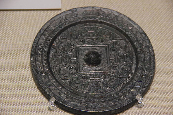 �����ز�Ҷ�ƾ�