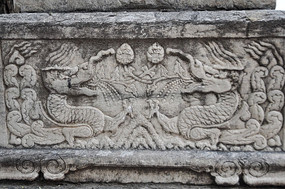 ����˫��ʯ��