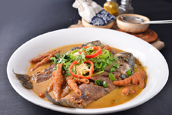 ��צ������