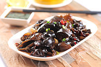 ���ƺ�ľ��