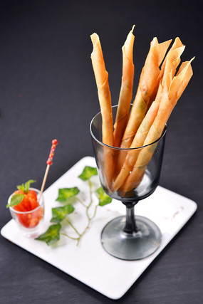 ��ɫ���㴺��