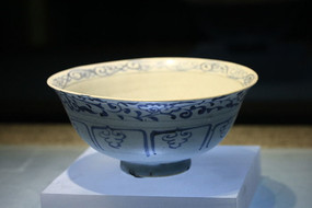 Ԫ���໨��֦������