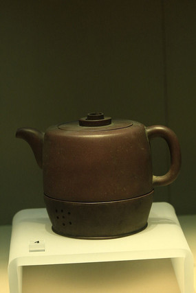 �峯��Բ����ɰ��