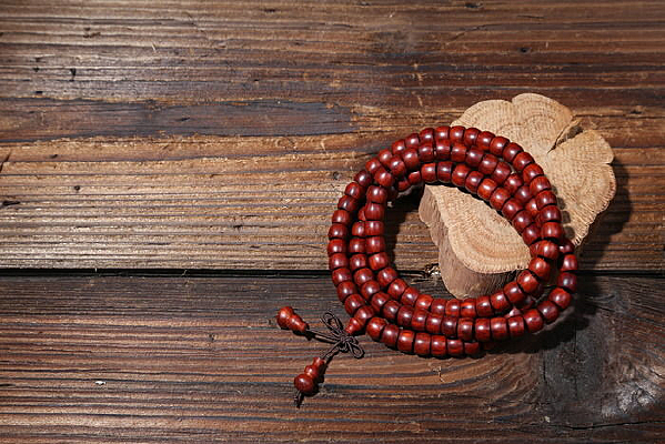 ���̳���