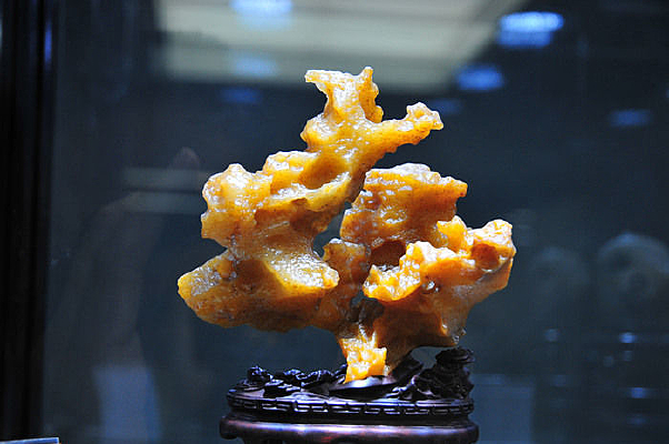 �����绨ʯ�ڼ�