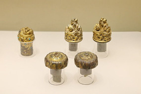 ����ͭ��