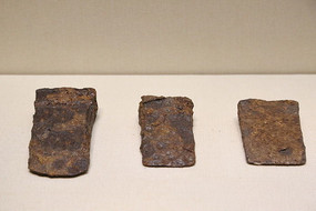 ����������