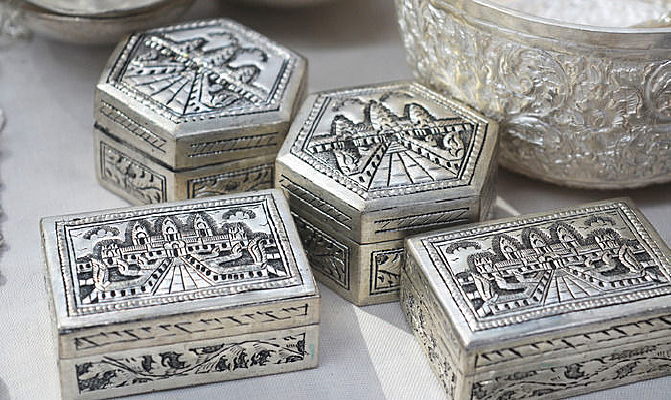 ���ƺ���