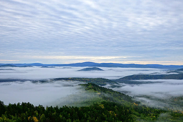 �����˰��뾰��