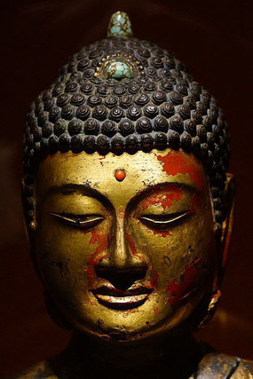 ���ձ����̽�ͭͷ