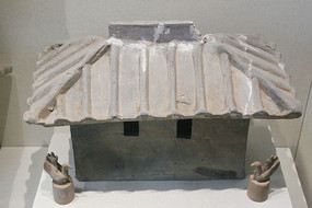 �����շ���