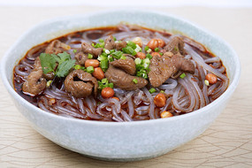 �����ʳ���