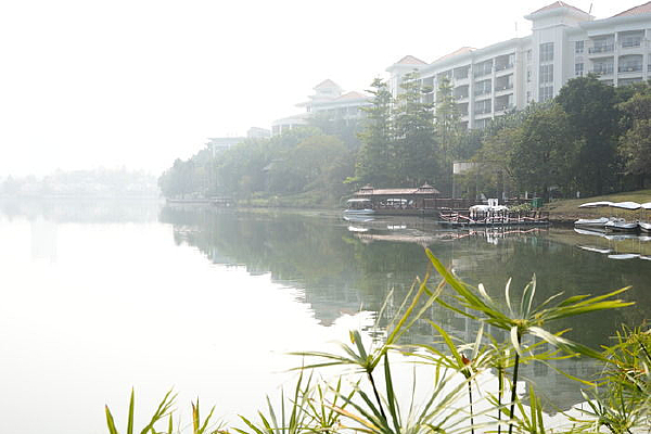 ����С��