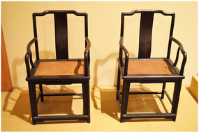 �����ں�ľԲ������ʯ����������