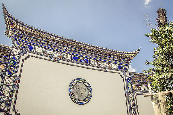 ʯ������