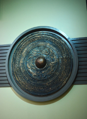 ͭ������