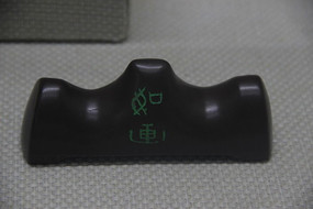 ��ɫ�޹���������ɽ