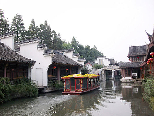 �����δ��ӱ߹Ž���