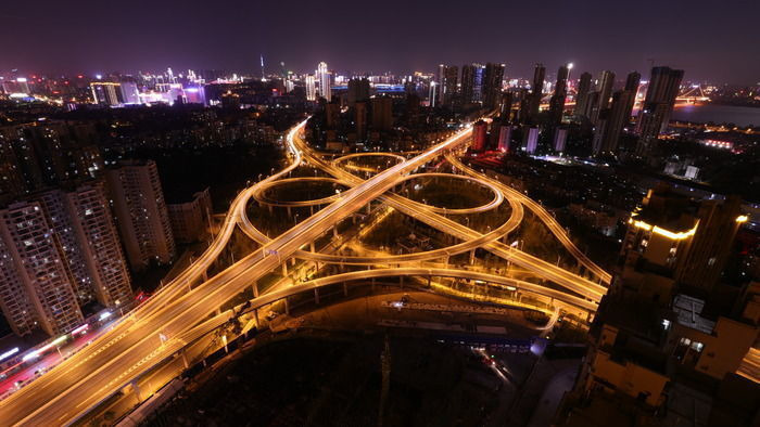 ���׺�������ȫ��