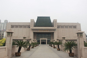 �����в����