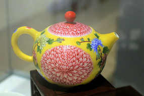 ��͢���Ųʲ��