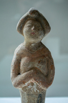 �ƴ���ɫŮӶ