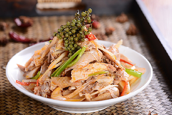 �½���˺��